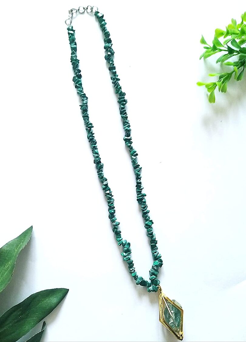 Malachite Pendant Gemstone Necklace | Malachite Pendant Necklace | Healing Stone | Meditation | Gift Malachite Crystal Energy Necklace - Image 3