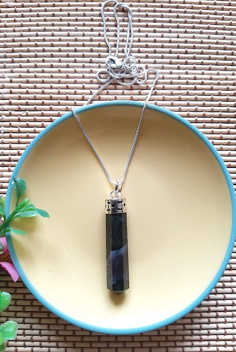 Labradorite Energy Point Necklace | Natural Labradorite | Crystal Necklace Jewelery | Healing stone | Gift Crystal Necklace - Image 2