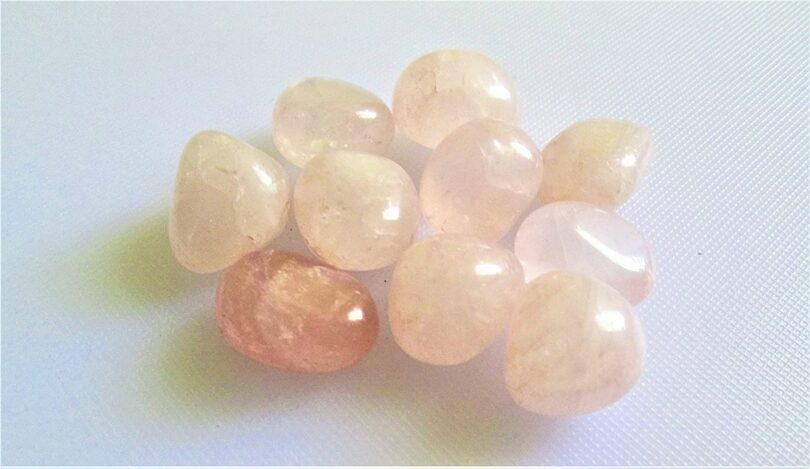 Rose Quartz Pack of 1 LB. AAA Quality Tumbled Stones | 25 TO 30mm Tumbled Stones | 30-35 Healing Stones| 460 Gms. Tumbles in Gift Pack