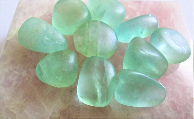 Fluorite Pack of 10 AAA Quality Tumbled Stones | 25 TO 30mm Tumbled Stones | Healing Stones | Green Fluorite Tumbles & Info Card in Gift Pack - Image 3