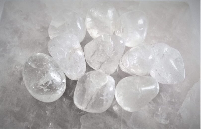 Clear Quartz Pack of 10 AAA Quality Tumbled Stones | 25 TO 30mm Tumbled Stones | Healing Stones | Clear Quartz Tumbles & Info Card in Gift Pack - Image 3