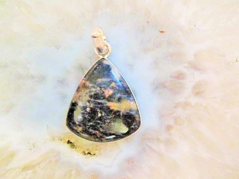 Sodalite Stone Pendant Necklace | Natural Gemstone Pendant -18"- Chain Necklace | Geniune Sodalite Crystal GS Pendant | Gift Packing - Image 2