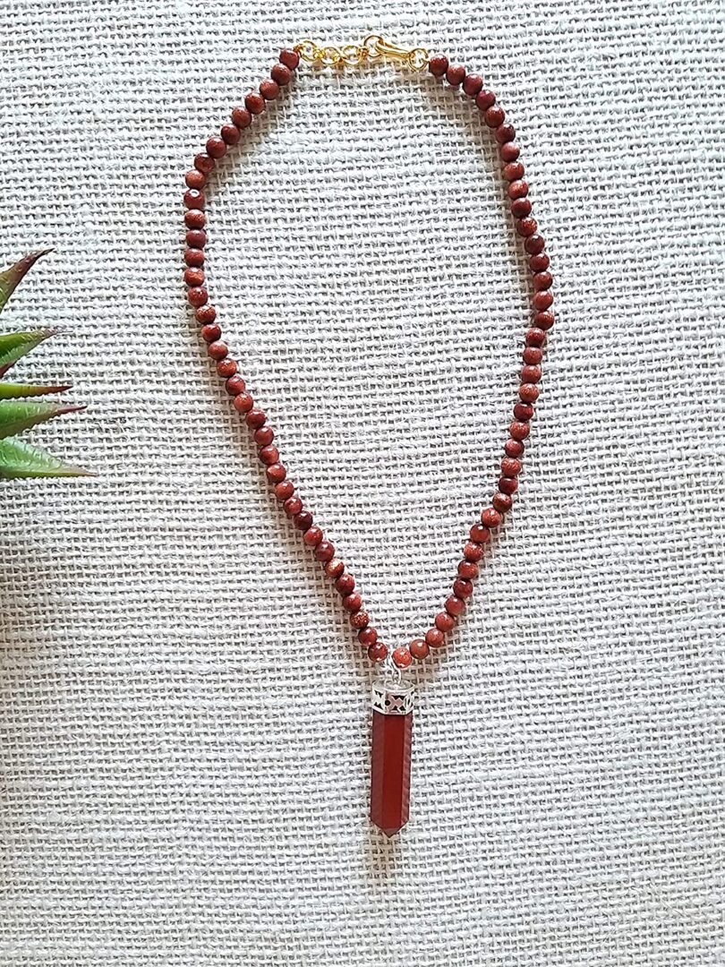 Goldstone Red Pendant Necklace | Natural Golden Sunstone Necklace| Crystal Energy Necklace Jewelery | Healing stone | Gift Crystal Necklace