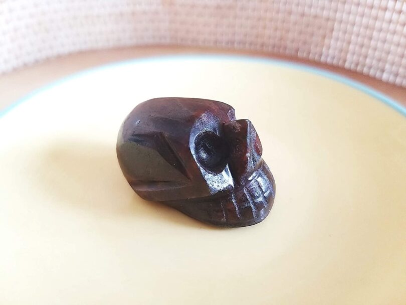 Garnet Crystal Skull | 30mm Crystal Skull | Crystal Skull Halloween Decoration | Garnet Skull Gift | Gift Skull Carving - Image 3