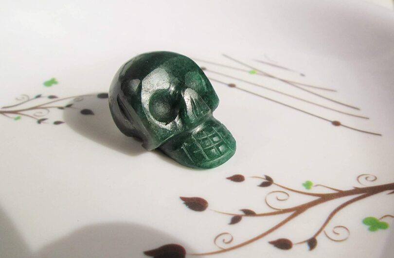 Green aventurine Crystal Skull | 30mm Crystal Skull | Crystal Skull Halloween Decoration | Green Aventurine Skull Gift | Gift Skull Carving - Image 3