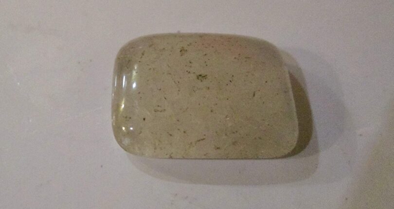 Rutile Quartz Quartz Crystal Cabochon | 25mm Rutile Quartz Pocket Palmstone | Natural Crystal Energy Cabochon | Healing Worry Stone | Meditation | Gift Energy Palmstone - Image 3