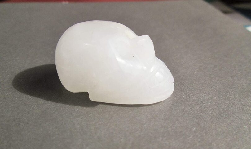 White Agate Crystal Skull | 30mm Crystal Skull | Crystal Skull Halloween Decoration | White Agate Skull Gift | Gift Skull Carving - Image 2