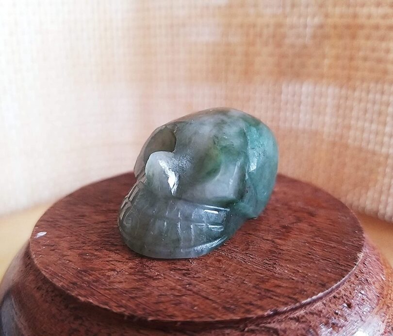 Green Fluorite Crystal Skull | 30mm Crystal Skull | Crystal Skull Halloween Decoration | Green Fluorite Skull Gift | Gift Skull Carving