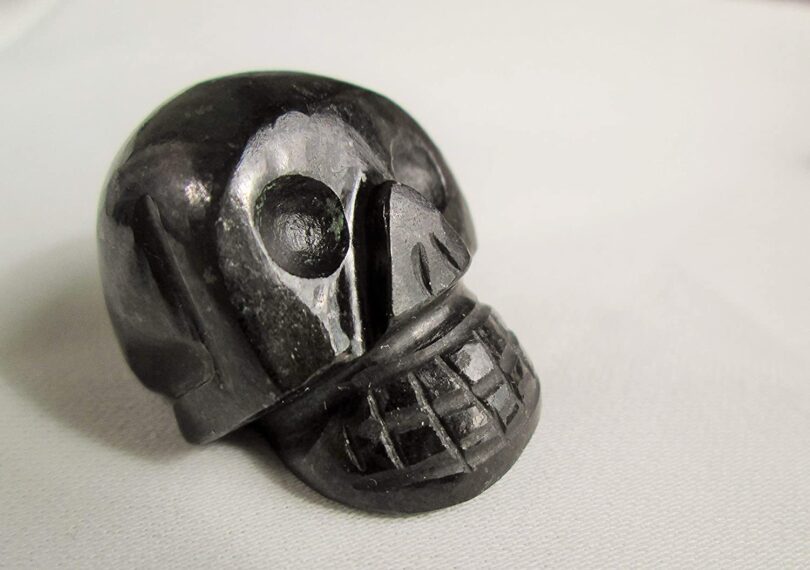 Black Onyx Crystal Skull | 30mm Crystal Skull | Crystal Skull Halloween Decoration | Black Onyx Skull Gift | Gift Skull Carving - Image 2