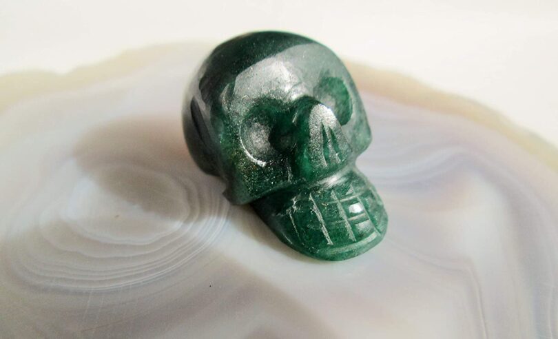 Green aventurine Crystal Skull | 30mm Crystal Skull | Crystal Skull Halloween Decoration | Green Aventurine Skull Gift | Gift Skull Carving - Image 4