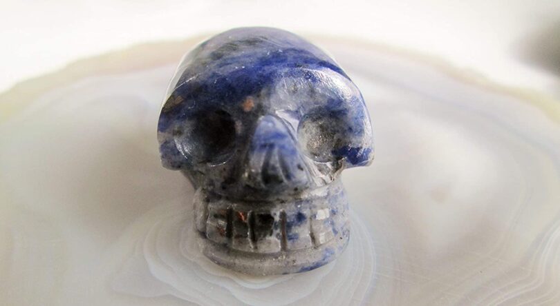 Sodalite Crystal Skull | 30mm Crystal Skull | Crystal Skull Halloween Decoration | Sodalite Skull Gift | Gift Skull Carving - Image 4