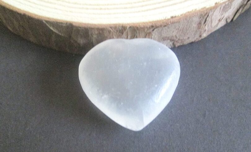 Selenite Crystal Heart | Beautiful Natural Selenite Heart | 35mm Large Crystal Energy Heart | Healing Crystal | Meditation | Gift Selenite Heart - Image 5