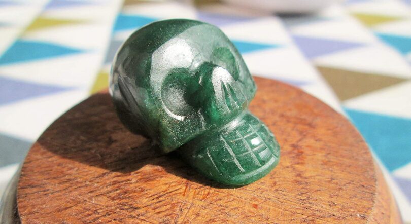 Green aventurine Crystal Skull | 30mm Crystal Skull | Crystal Skull Halloween Decoration | Green Aventurine Skull Gift | Gift Skull Carving - Image 2