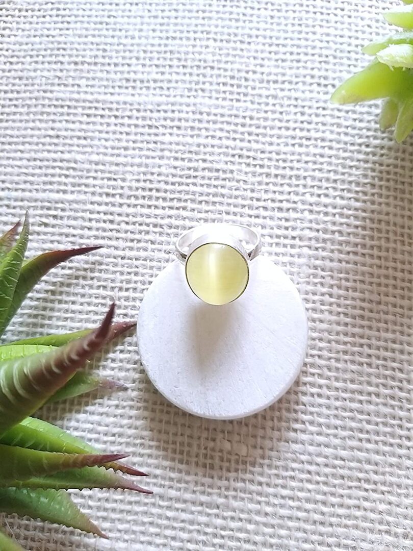 Cats Eye Crystal Ring | Natural Crystal Cats Eye Ring | Crystal Energy Jewellery | Healing Stone | Gift Crystal Energy Ring - Image 2