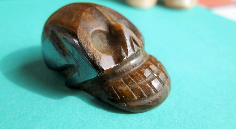 Tigers Eye Crystal Skull | 30mm Crystal Skull | Crystal Skull Halloween Decoration | Tigers Eye Skull Gift | Gift Skull Carving - Image 6