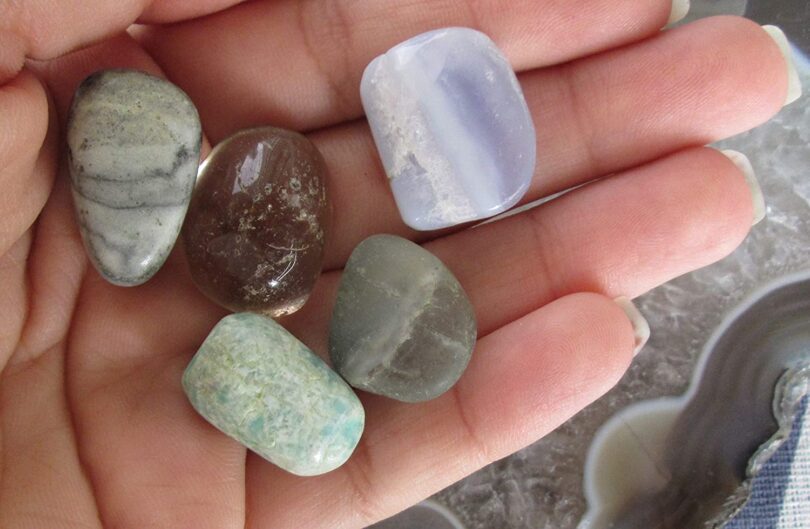 Manifestation Crystal Set | Anxiety Relief Crystal Set | Crystals For Relief From Anxiety | 5 Lovely Crystals in Gift Box - Image 3