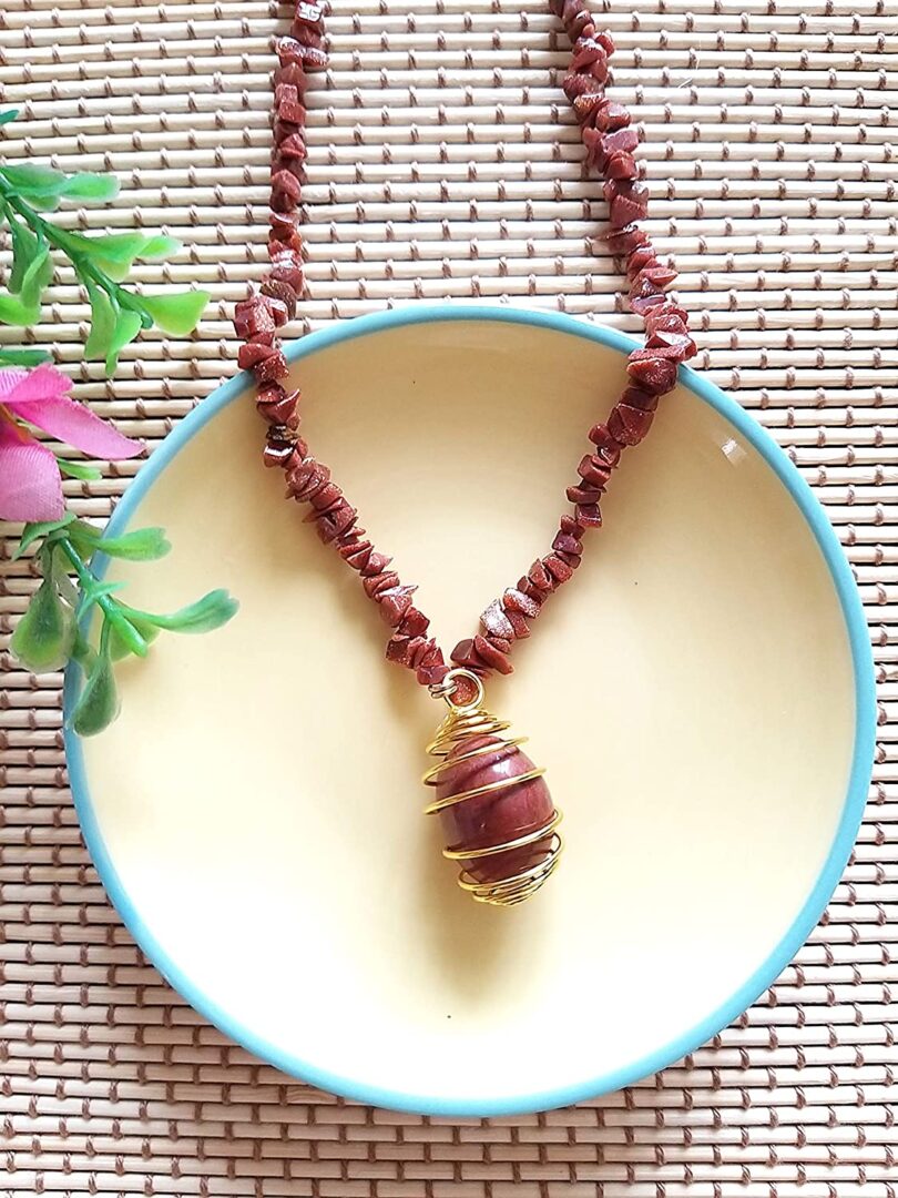 Goldstone Red Pendant Necklace | Natural Golden Sunstone Necklace| Crystal Energy Necklace Jewelery | Healing stone | Gift Crystal Necklace