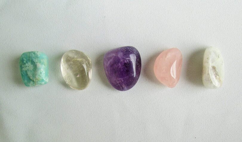 Manifestation Set | Love and Happiness Crystals Set | Get Love and Happiness | 5 Lovely Crystals in Gift Packing | Crystal Properties Info Card - Image 6