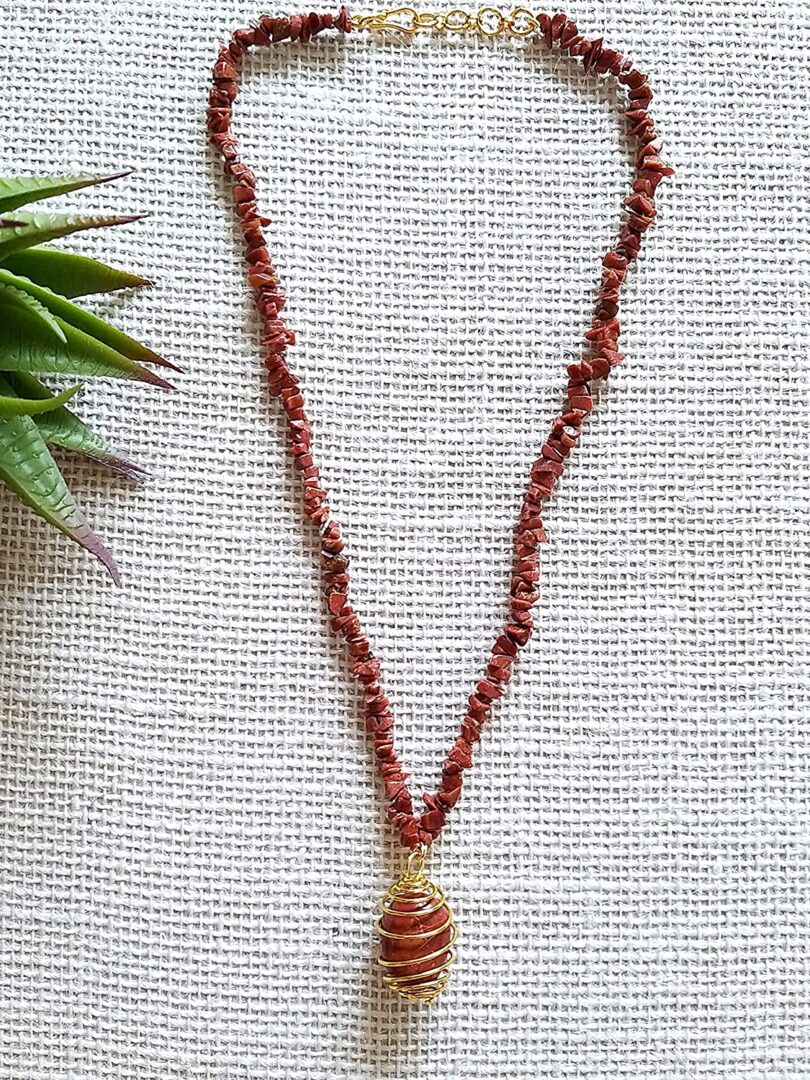 Goldstone Red Pendant Necklace | Natural Golden Sunstone Necklace| Crystal Energy Necklace Jewelery | Healing stone | Gift Crystal Necklace - Image 2